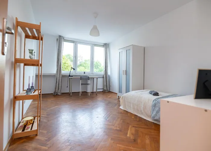 Regem Pokoje Nowogrodzka